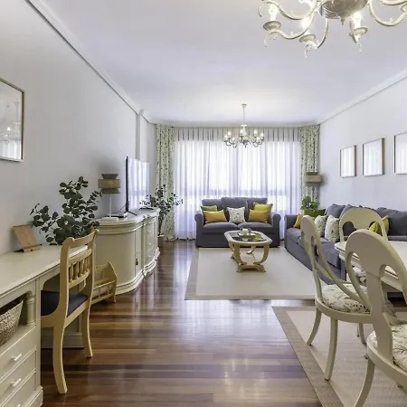 Elegant In Getxo Apartmán *