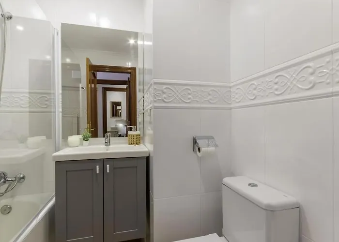 Elegant In Getxo Apartman