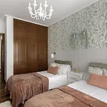 Elegant In Getxo לאס ארנס